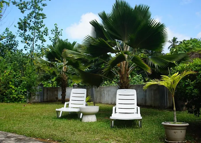 Zeph Self Catering * Baie Lazare (Mahe)