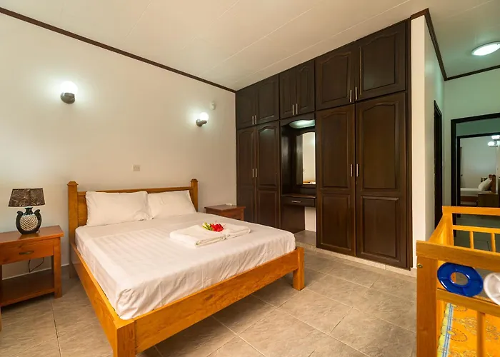 Zeph Self Catering Apartman *